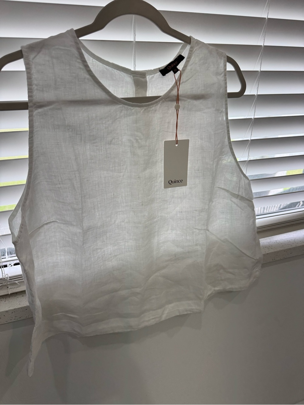 Quince White Linen Sleeveless Crop Tank Top